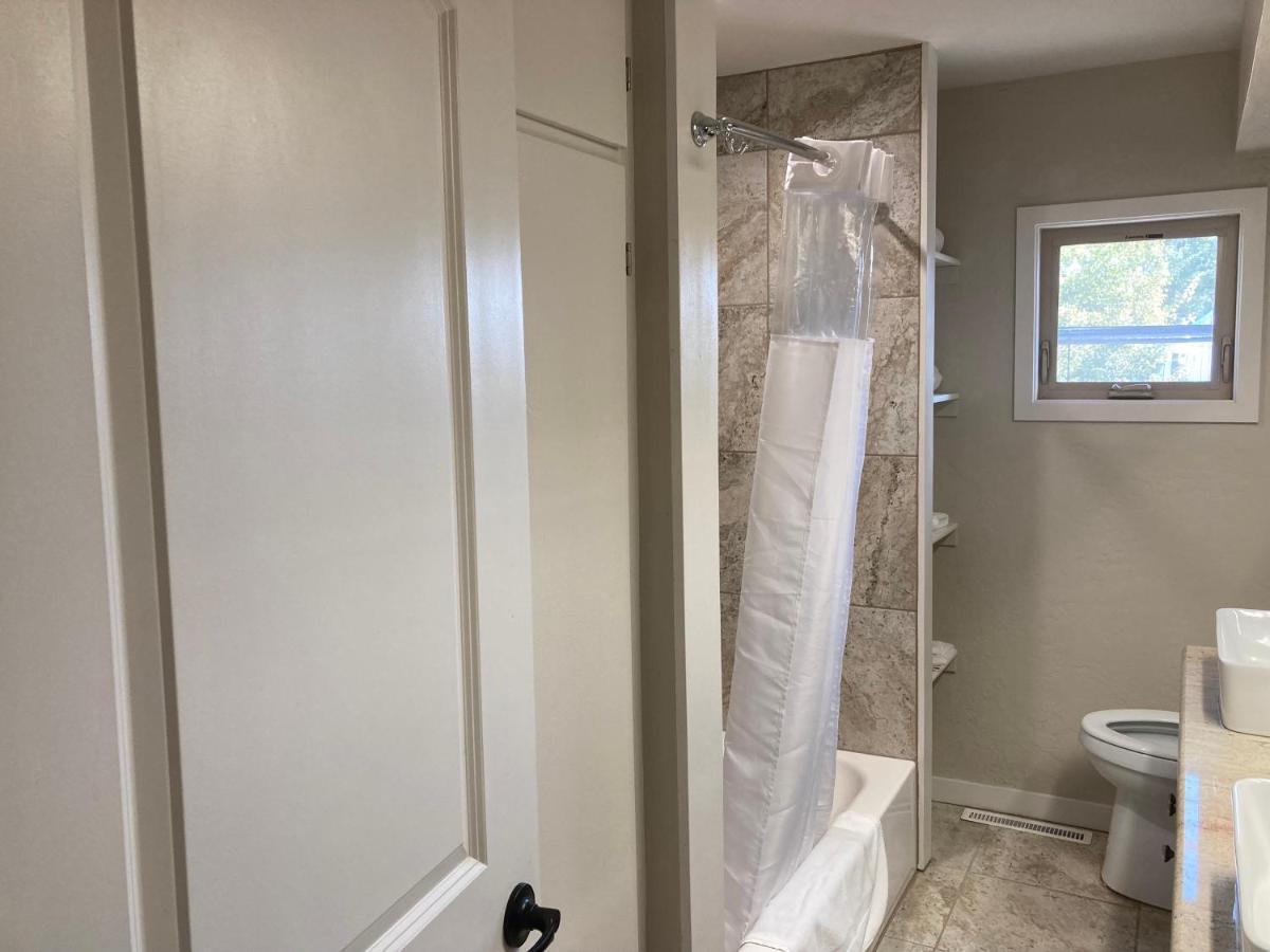 Bell & Main Alamosa Studio Suite-Walking Distance To Downtown Εξωτερικό φωτογραφία